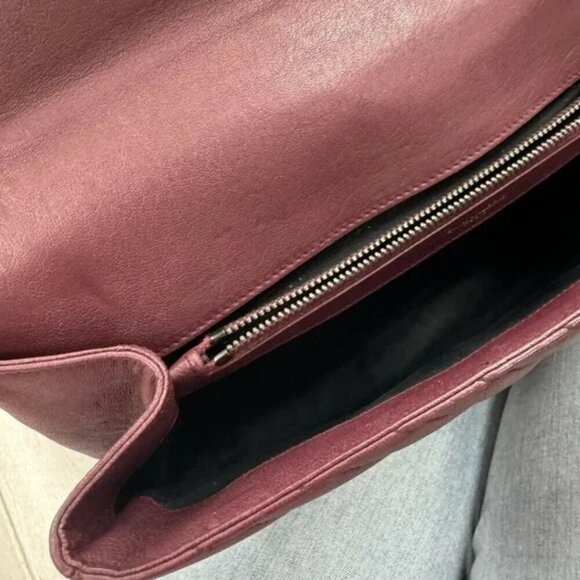 100%  Authentic Yves Saint Laurent Large Matelasse Shoulder Bag - Picture 14 of 16